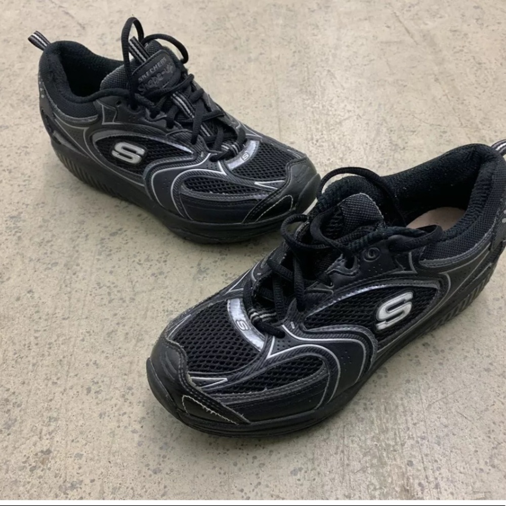 Skechers Shape Ups 12320 Toner Walking Shoes